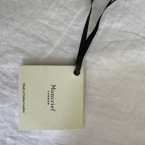 Moncrief London Red Top Handle Bag – Brand New - Picture 6 of 7